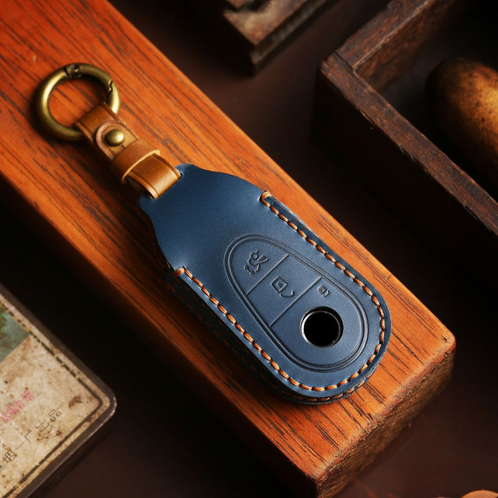 Mercedes-Benz Leder-Autoschlüsselhülle mit 3 Tasten