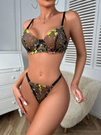 Ensemble soutien-gorge et string fleuris, deux pièces